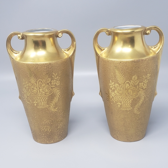 Wehinger & Co. Antique Gold Vases (Circa 1920) - Picture 2 of 15